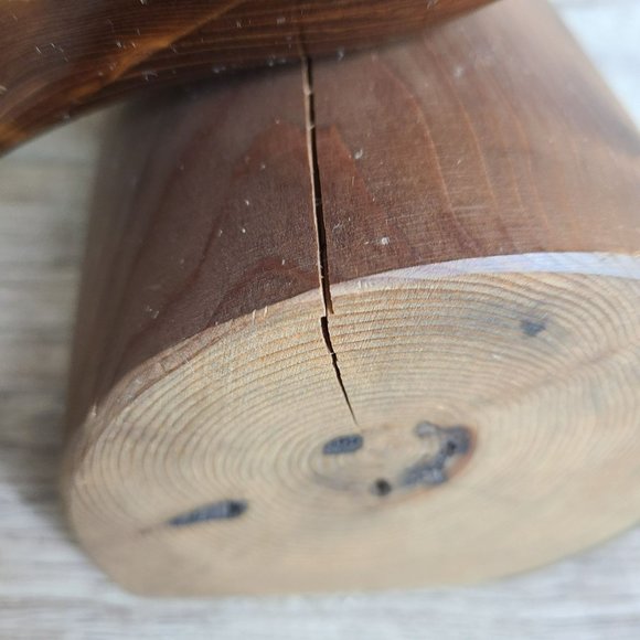 Hand Carved Two-Tone Wood Perched Quail Bird Figurine On Wooden Log 11" - Picture 8 of 15